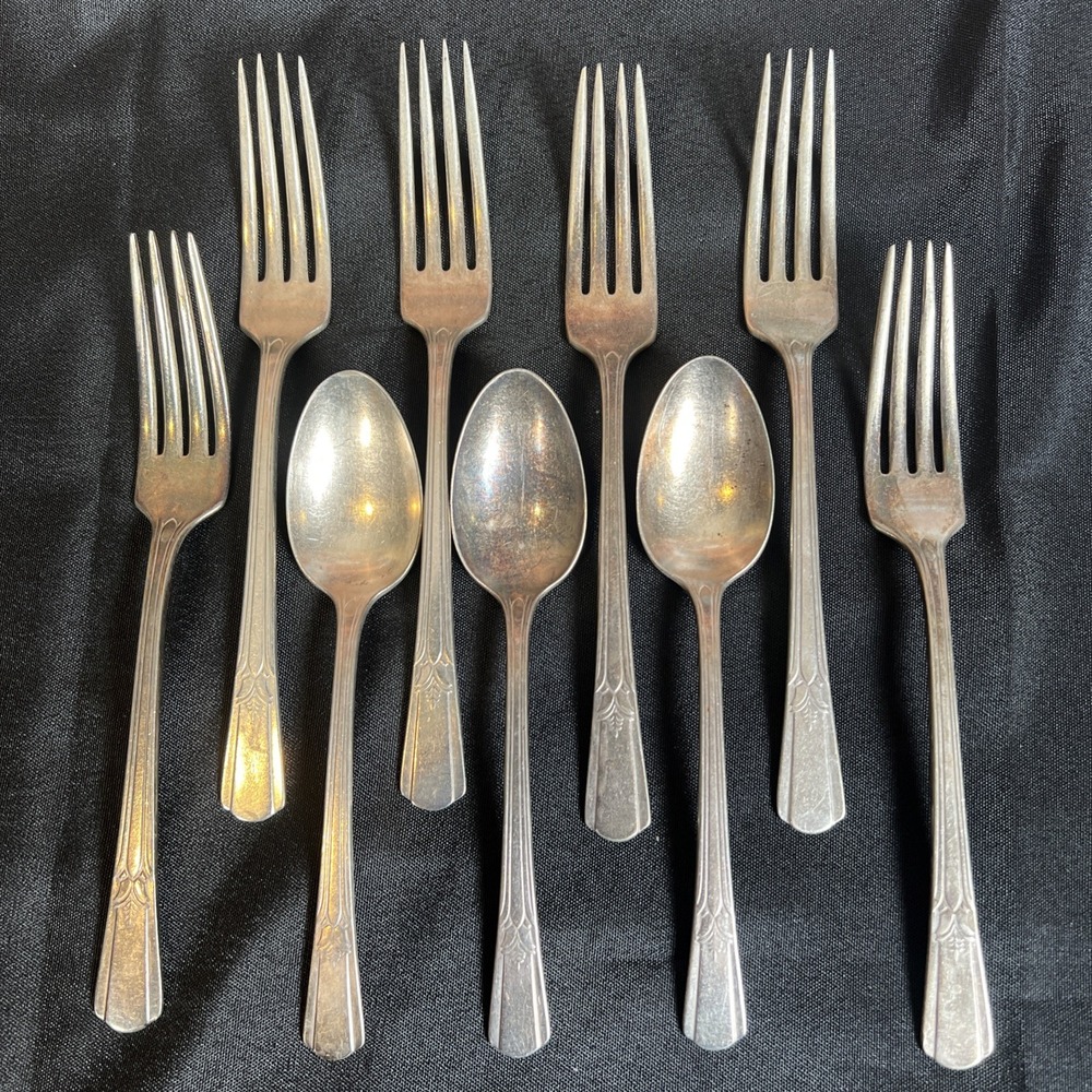 9- ANTIQUE VINTAGE COLLECTIBLE ROGERS MFG CO STAINLESS Dinner Forks &‎ Teaspoons